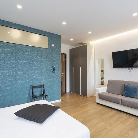 Family Flat In The City Center By Wonderful Italy Genoa Bagian luar foto
