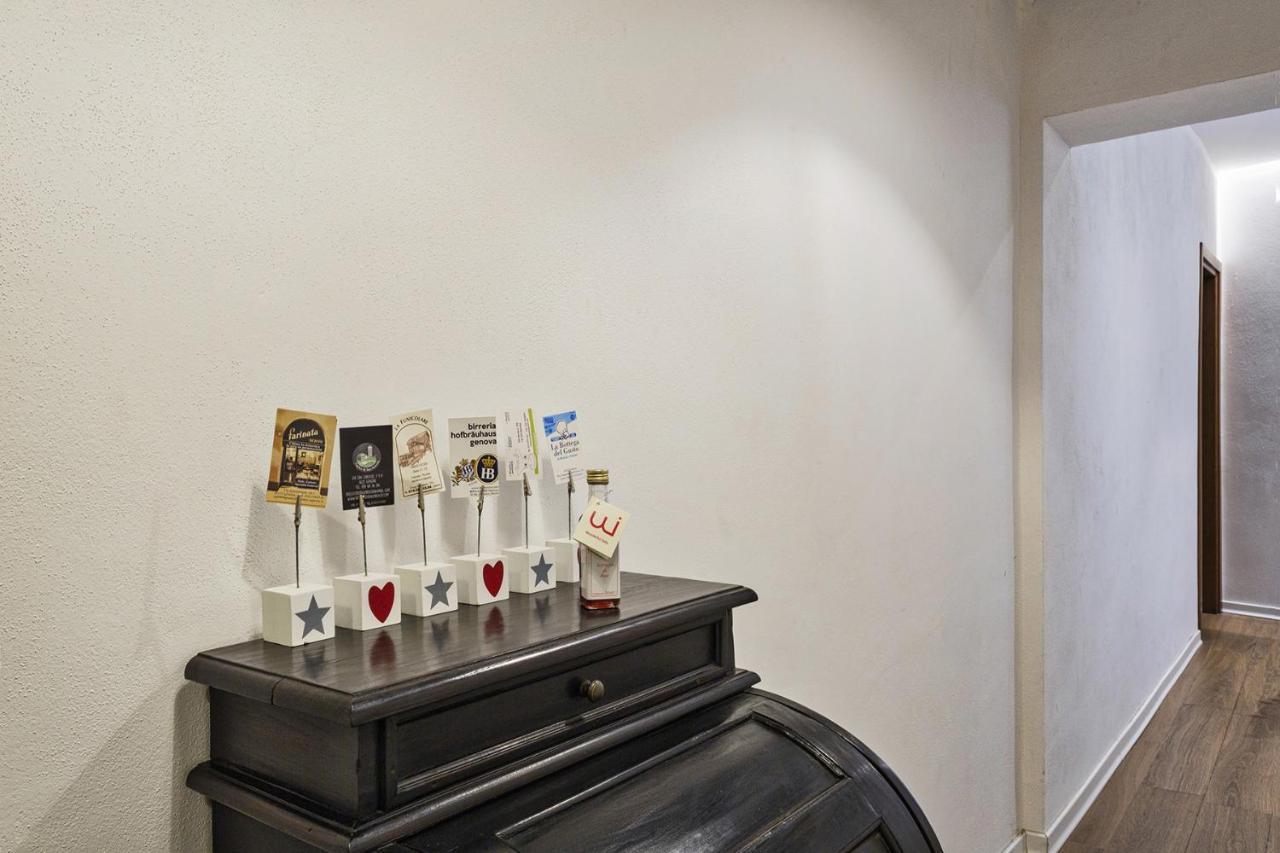 Family Flat In The City Center By Wonderful Italy Genoa Bagian luar foto